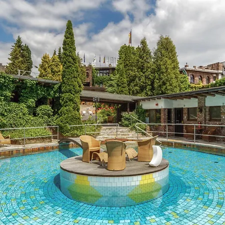 Hotel Land Gut Hoehne 4*