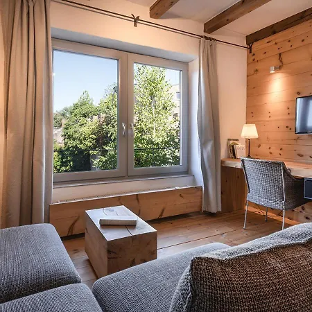 Ξενοδοχείο Land Gut Hoehne 4*