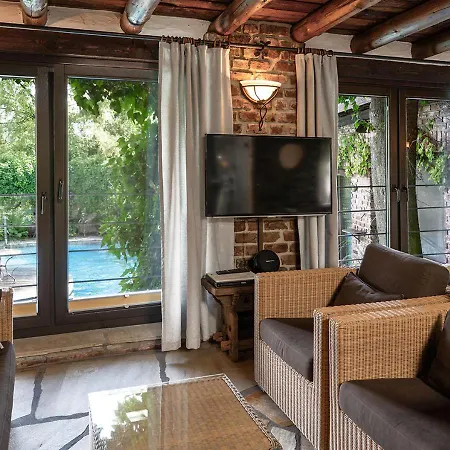 Hotel Land Gut Hoehne 4*