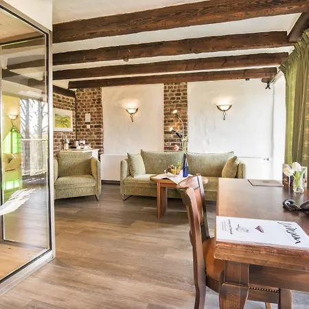 ランド ガット ヘーネ ホテル メットマン