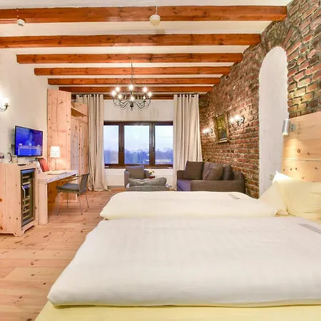 Land Gut Hoehne Hotel 4*