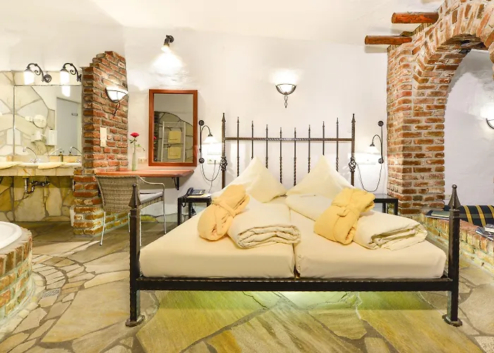 Land Gut Hoehne Hotel 4*